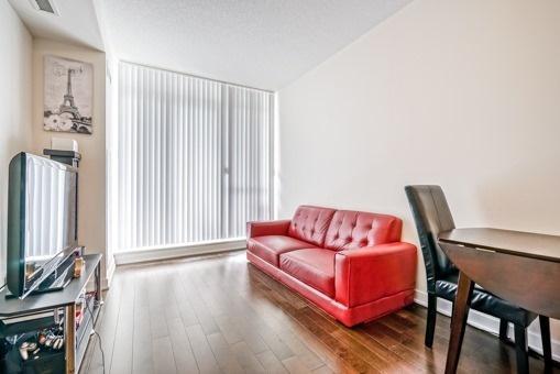 2702 - 4099 Brickstone Mews, Condo with 1 bedrooms, 1 bathrooms and 1 parking in Mississauga ON | Image 4