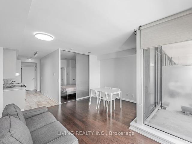 1523b - 111 Elizabeth St, Condo with 1 bedrooms, 1 bathrooms and 1 parking in Toronto ON | Image 24