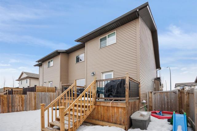 128 Wildrose Heath Nw, Home with 3 bedrooms, 2 bathrooms and 4 parking in Wheatland County AB | Image 6