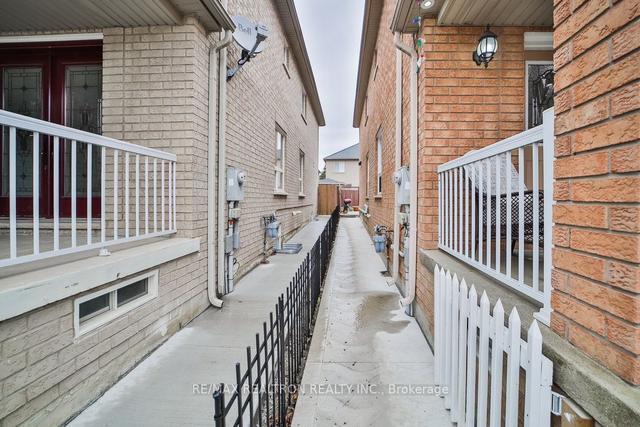 43 Newark Way, House detached with 4 bedrooms, 5 bathrooms and 4 parking in Brampton ON | Image 31