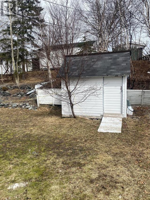 46 Curtiss Ave Street, House semidetached with 4 bedrooms, 1 bathrooms and null parking in Gander NL | Image 3