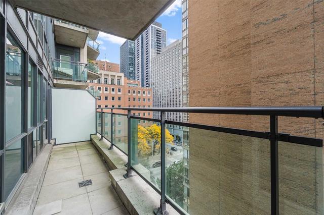 1209 - 300 Bloor St E, Condo with 2 bedrooms, 2 bathrooms and 1 parking in Toronto ON | Image 14