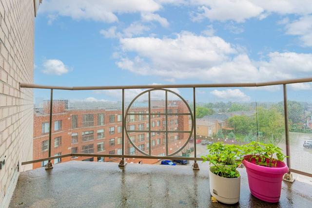 608 - 1 Glen Park Ave, Condo with 2 bedrooms, 3 bathrooms and 2 parking in Toronto ON | Image 16