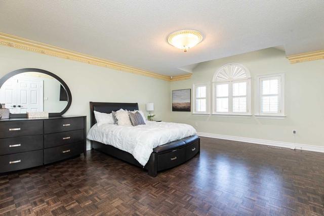 1 Goldpark Crt, House detached with 5 bedrooms, 5 bathrooms and 11 parking in Vaughan ON | Image 8