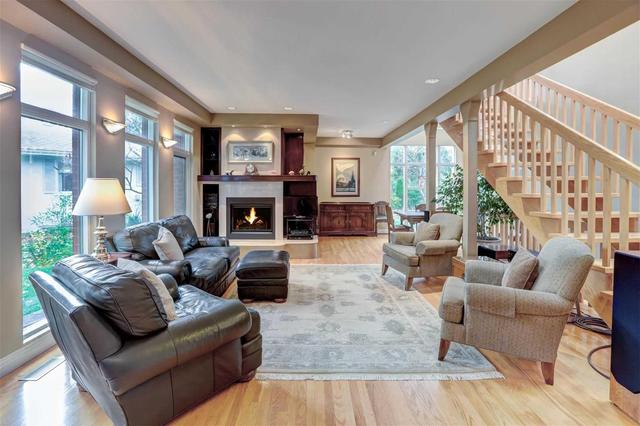 112 Rathburn Rd, House detached with 4 bedrooms, 5 bathrooms and 6 parking in Toronto ON | Image 5