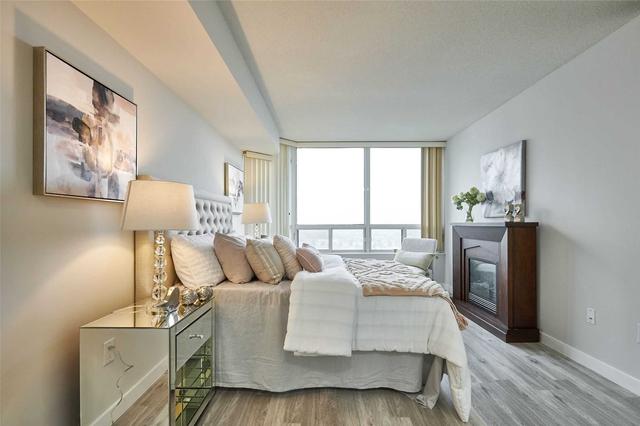 1702 - 330 Alton Towers Circ, Condo with 2 bedrooms, 2 bathrooms and 1 parking in Toronto ON | Image 21