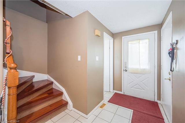 110 Cole Road, House detached with 3 bedrooms, 2 bathrooms and 3 parking in Guelph ON | Image 45