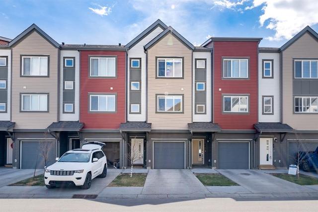 46 Copperstone Common Se, House attached with 2 bedrooms, 2 bathrooms and 2 parking in Calgary AB | Card Image