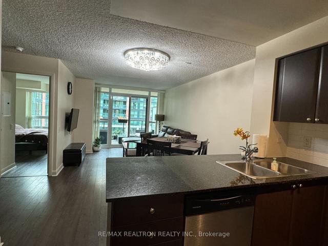 448 - 525 Wilson Ave, Condo with 1 bedrooms, 1 bathrooms and 1 parking in Toronto ON | Image 6