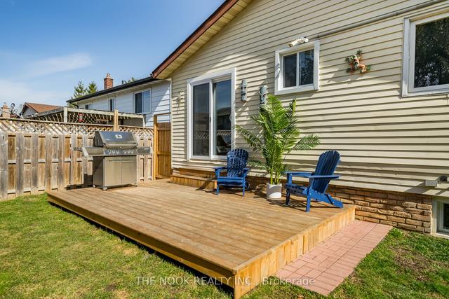 233 Mary St W, House detached with 3 bedrooms, 2 bathrooms and 3 parking in Kawartha Lakes ON | Image 26