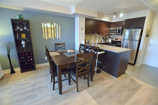 237 - 525 Wilson Ave, Condo with 1 bedrooms, 1 bathrooms and 1 parking in Toronto ON | Image 3