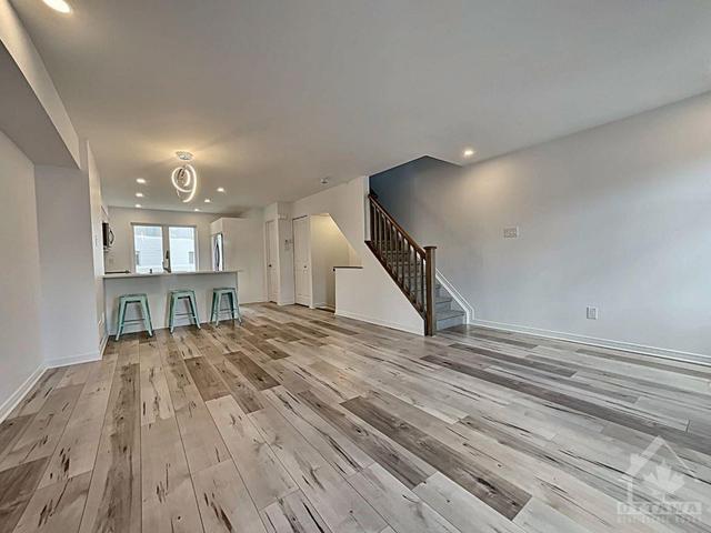 117 Camden Private, Townhouse with 3 bedrooms, 4 bathrooms and 2 parking in Ottawa ON | Image 12