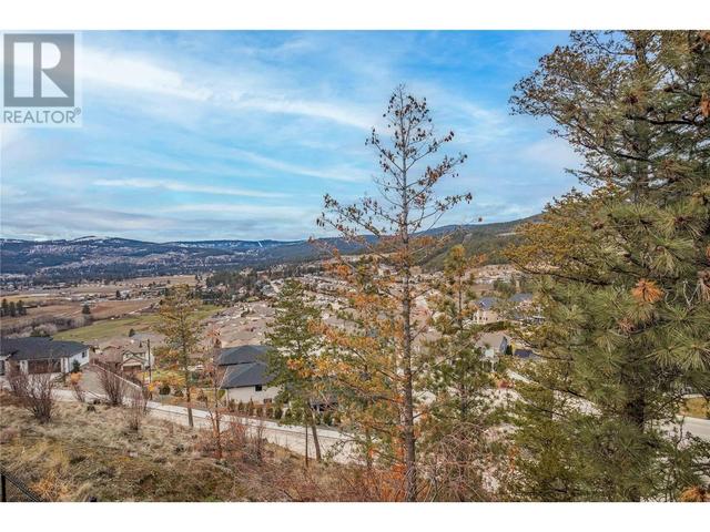 3047 Shaleview Drive, House detached with 5 bedrooms, 3 bathrooms and 5 parking in West Kelowna BC | Image 58