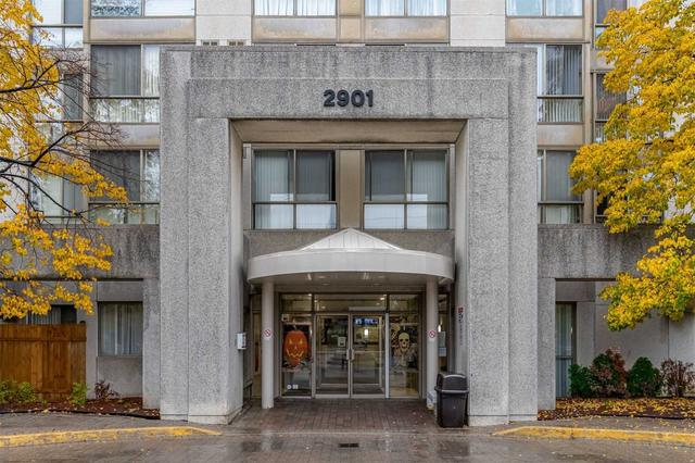 ph1705 - 2901 Kipling Ave, Condo with 2 bedrooms, 2 bathrooms and 2 parking in Toronto ON | Card Image