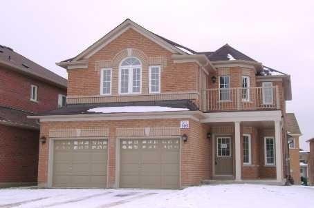 8 Mauve Dr, House detached with 4 bedrooms, 3 bathrooms and 3 parking in Brampton ON | Card Image