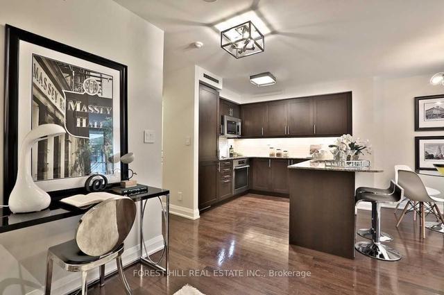 325 - 1 Bedford Rd, Condo with 1 bedrooms, 1 bathrooms and 1 parking in Toronto ON | Image 16