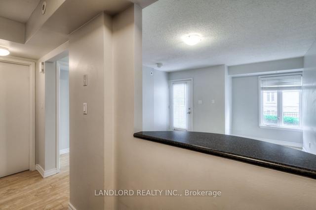 1221 - 21 Pirandello St, Townhouse with 2 bedrooms, 2 bathrooms and 0 parking in Toronto ON | Image 13