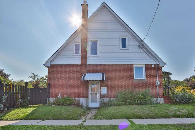 507 Athol St E, House detached with 4 bedrooms, 2 bathrooms and 2 parking in Oshawa ON | Image 16
