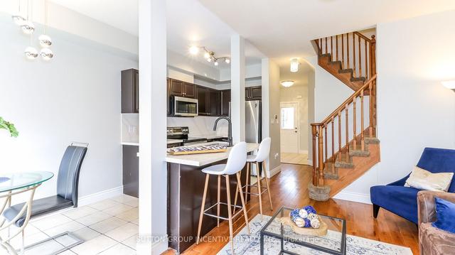 45 Arch Brown Crt, House attached with 3 bedrooms, 3 bathrooms and 3 parking in Barrie ON | Image 34