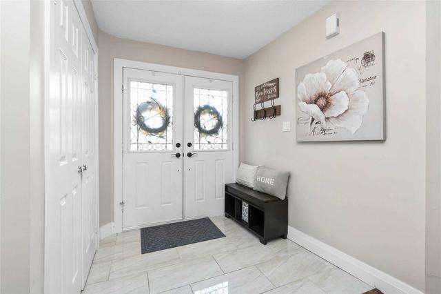 5635 Prairie Circ, House detached with 4 bedrooms, 4 bathrooms and 5 parking in Mississauga ON | Image 12