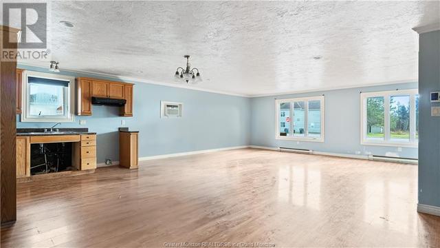 307 Irving Blvd, House other with 6 bedrooms, 2 bathrooms and null parking in Bouctouche NB | Image 23