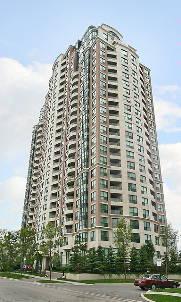 1805 - 7 Lorraine Dr, Condo with 3 bedrooms, 2 bathrooms and 1 parking in Toronto ON | Image 1