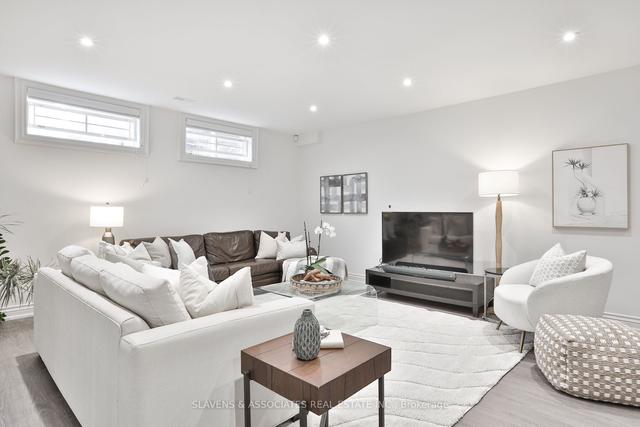 550 Cranbrooke Ave, House detached with 4 bedrooms, 5 bathrooms and 4 parking in Toronto ON | Image 30