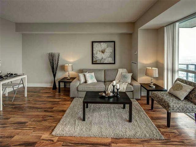 lph26 - 35 Brian Peck Cres, Condo with 1 bedrooms, 1 bathrooms and 1 parking in Toronto ON | Image 6