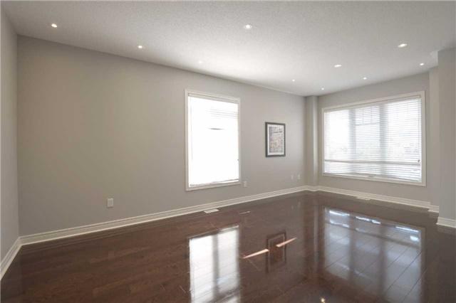 07 - 3350 Thomas St, Townhouse with 3 bedrooms, 4 bathrooms and 1 parking in Mississauga ON | Image 9