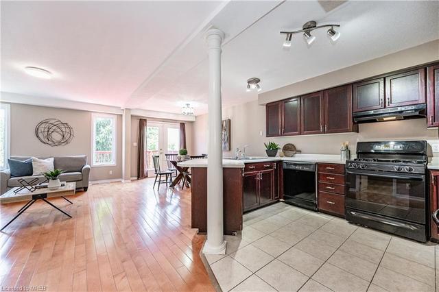 a - 696 Star Flower Avenue, House semidetached with 3 bedrooms, 3 bathrooms and 2 parking in Waterloo ON | Image 36