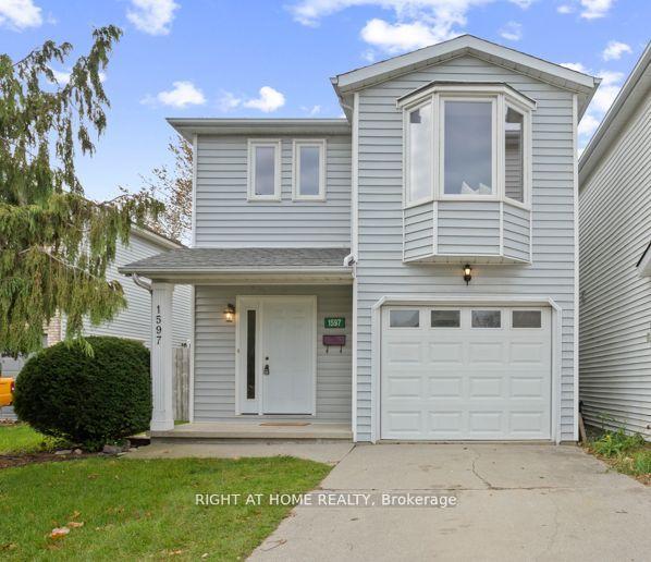 1597 Murphy Rd, House detached with 3 bedrooms, 4 bathrooms and 4 parking in Sarnia ON | Image 1