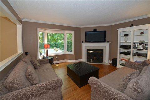 3655 Loyalist Dr, House detached with 4 bedrooms, 3 bathrooms and 2 parking in Mississauga ON | Image 6