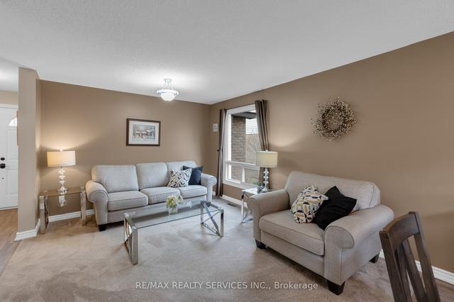 52 Northgate Blvd, House detached with 3 bedrooms, 2 bathrooms and 3 parking in Brampton ON | Image 35