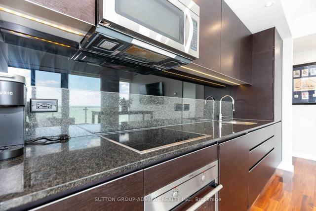 1608 - 70 Distillery Lane, Condo with 2 bedrooms, 2 bathrooms and 1 parking in Toronto ON | Image 7