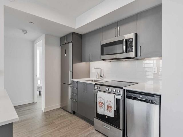 423 - 38 Monte Kwinter Crt, Condo with 2 bedrooms, 1 bathrooms and 0 parking in Toronto ON | Image 23