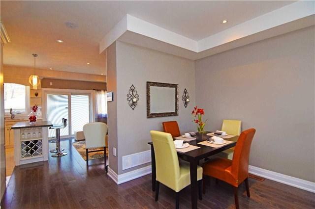 104 Delroy Dr, House detached with 3 bedrooms, 4 bathrooms and 1 parking in Toronto ON | Image 6