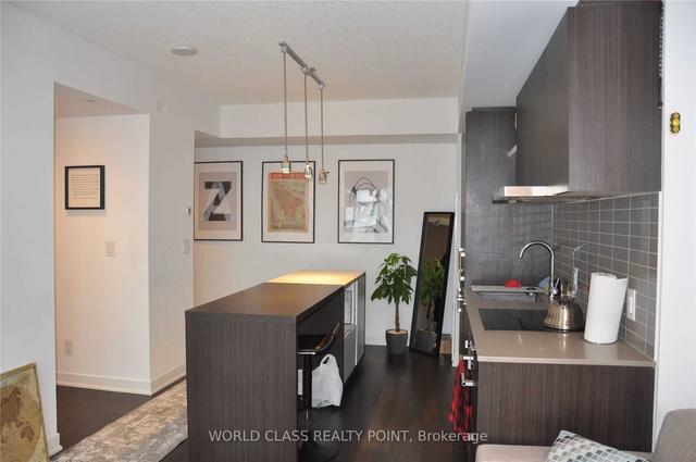 5401 - 88 Harbour St, Condo with 1 bedrooms, 1 bathrooms and 0 parking in Toronto ON | Image 6
