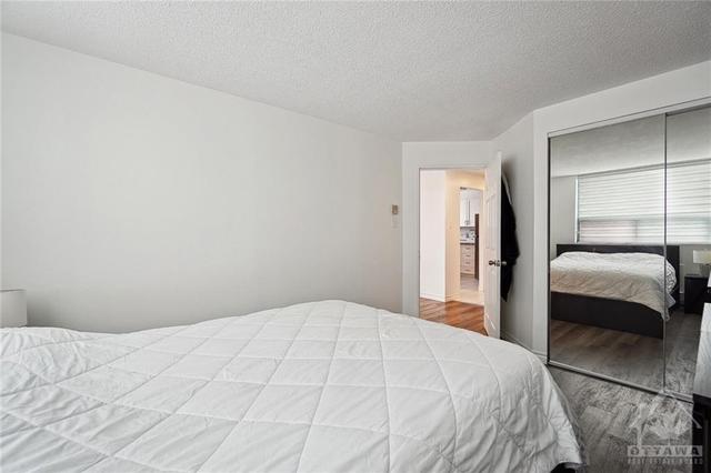 601 - 1440 Heron Road, Condo with 2 bedrooms, 1 bathrooms and 2 parking in Ottawa ON | Image 13