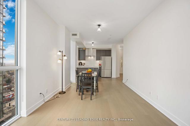 1305 - 1486 Bathurst St, Condo with 2 bedrooms, 2 bathrooms and 0 parking in Toronto ON | Image 2