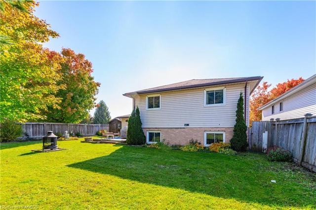 145 Melissa Crescent, House detached with 5 bedrooms, 2 bathrooms and 3 parking in Wellington North ON | Image 39