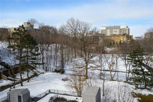 604 - 150 Charlton Avenue E, Condo with 2 bedrooms, 1 bathrooms and null parking in Hamilton ON | Image 8