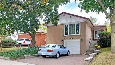 20 Hinton Rd, House detached with 3 bedrooms, 2 bathrooms and 3 parking in Toronto ON | Card Image