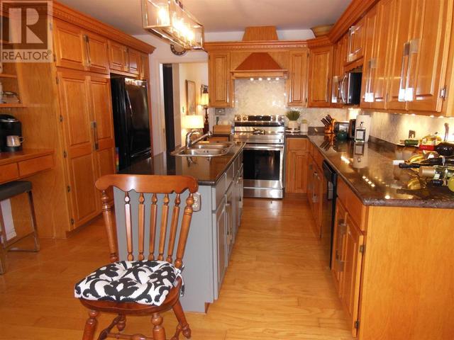 96 Mcneice St, House detached with 3 bedrooms, 3 bathrooms and null parking in Sault Ste. Marie ON | Image 10