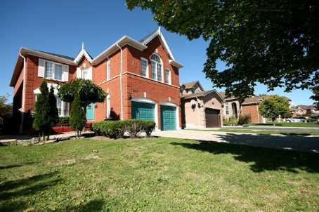 867 Bramble Crt, House detached with 4 bedrooms, 4 bathrooms and 2 parking in Mississauga ON | Image 1