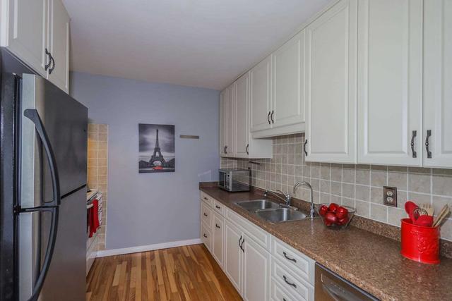 692 Wonderland Rd S, Townhouse with 3 bedrooms, 3 bathrooms and 2 parking in London ON | Image 5