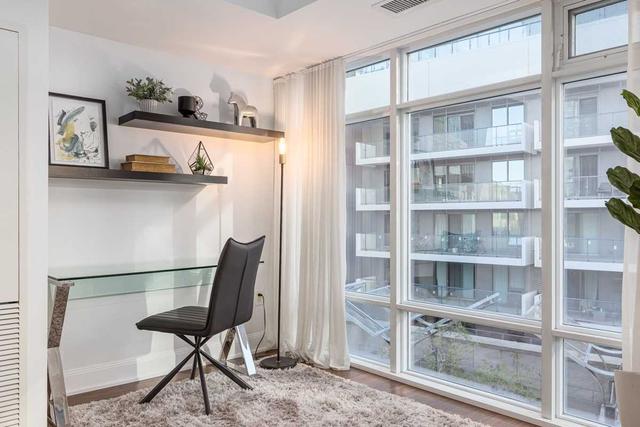 609 - 2191 Yonge St, Condo with 1 bedrooms, 1 bathrooms and 1 parking in Toronto ON | Image 3