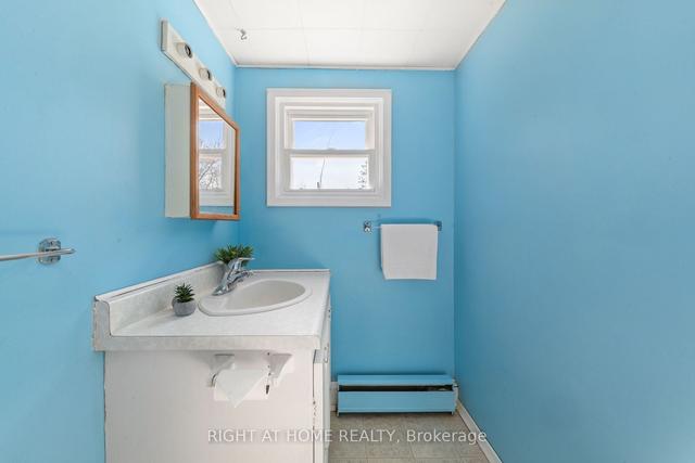 335 Katherine St, House detached with 2 bedrooms, 2 bathrooms and 6 parking in Tweed ON | Image 13