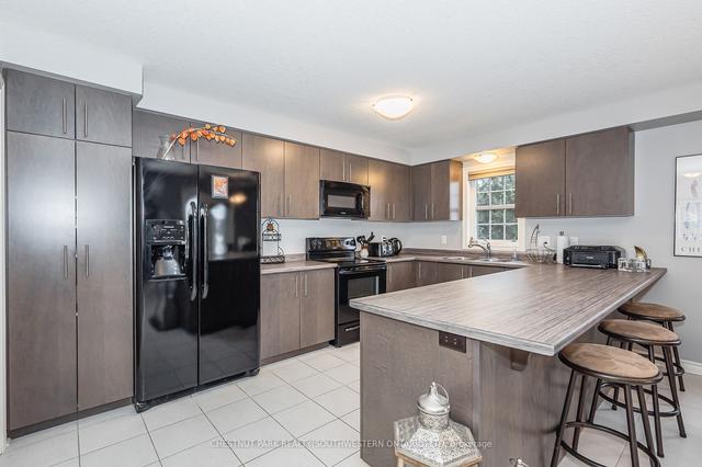 15 - 101 Frederick Dr, Townhouse with 3 bedrooms, 3 bathrooms and 1 parking in Guelph ON | Image 8