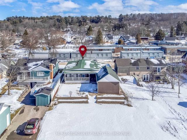 66 Peel St, House detached with 2 bedrooms, 2 bathrooms and 6 parking in Penetanguishene ON | Image 26