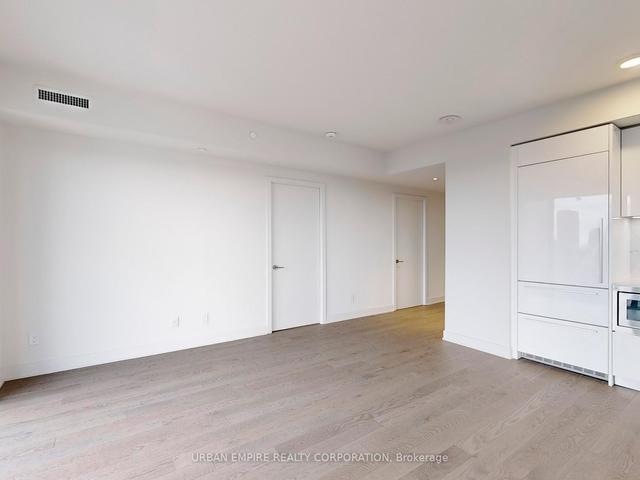 3207 - 8 Cumberland St, Condo with 2 bedrooms, 2 bathrooms and 1 parking in Toronto ON | Image 8